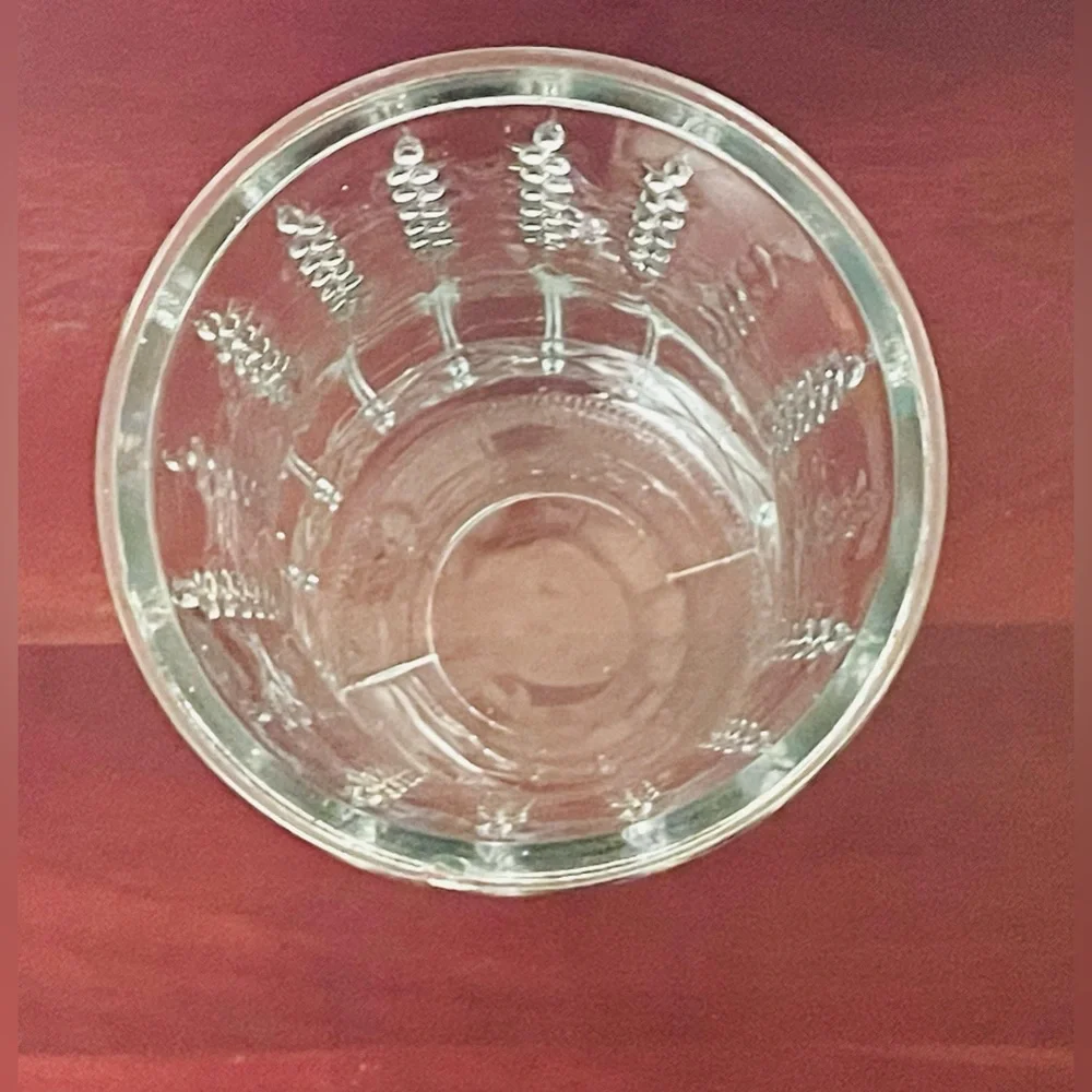 1960’s Brody Co. Vase Clear Thick Glass with Feathered Rib Pattern Vintage‎ 9.5